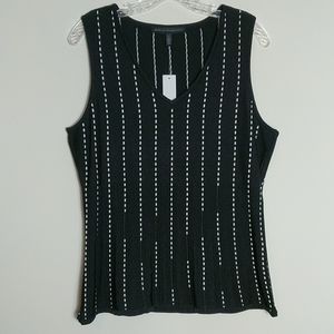 *Price Drop!* WHBM Black sleeveless shirt Sz Large